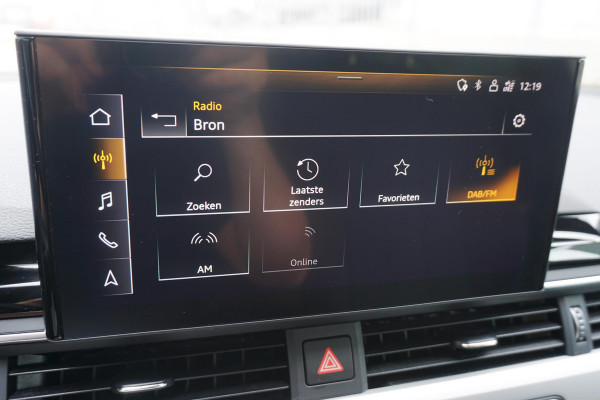 Audi A4 Avant 35 TFSI Black Optick/19Inch.LMV/Trekhaak/ Sportstoelen.