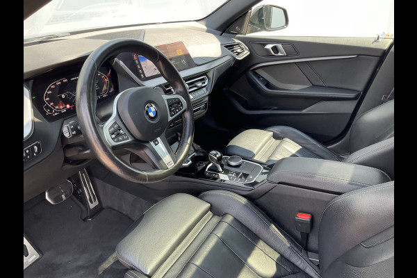 BMW 2 Serie Gran Coupé M235 306pk xDrive HUD Adapt.Cruise Pano.dak Harman/Kardon Memory Orig.NL
