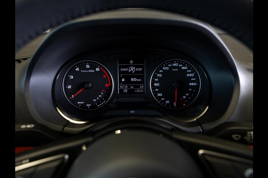 Audi Q2 30 TFSI S-Line Edition / 116pk / Trekhaak / Stoelverwarming /