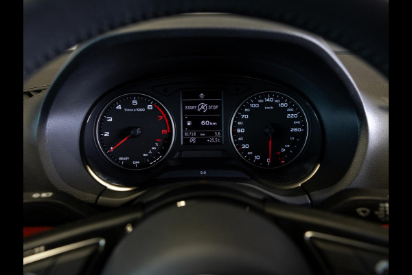 Audi Q2 30 TFSI S-Line Edition / 116pk / Trekhaak / Stoelverwarming /