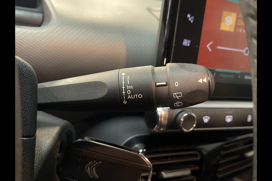 Citroën C4 Cactus 1.2 PureTech Feel 16"/Nieuwe Distributieset/Navigatie/Apple Carplay & Android Auto/PDC/Climate/Cruise