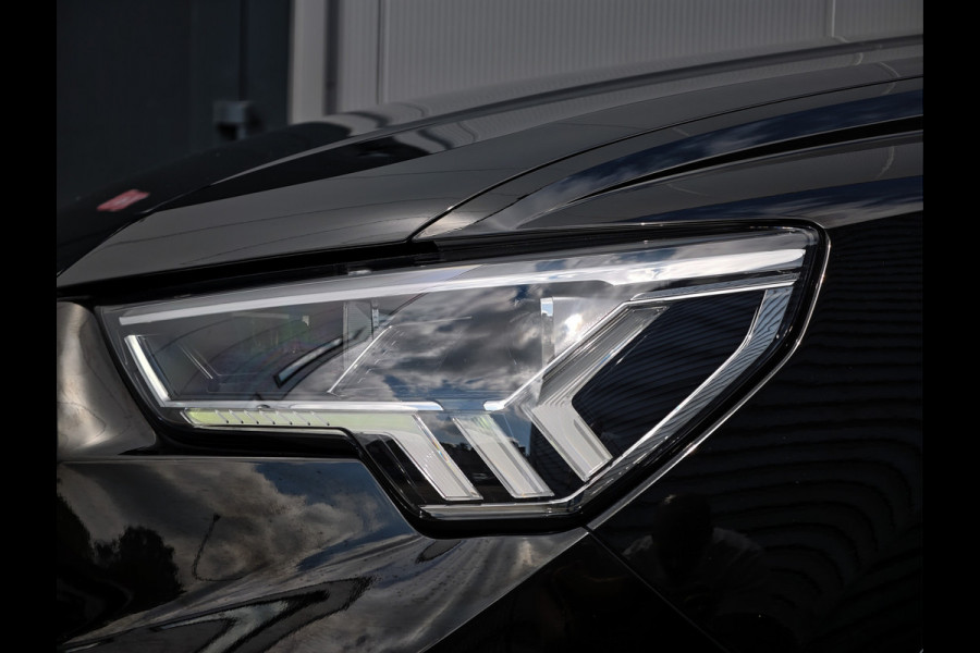 Audi Q3 Sportback 35 TFSI 3x S Line Pano | Keyless | Trekhaak | Matrix | Camera | Leder