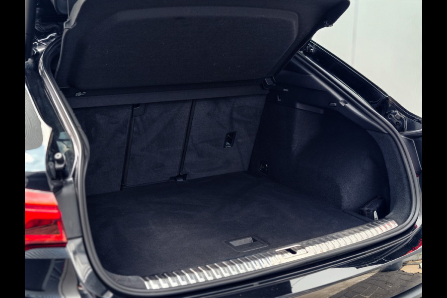Audi Q3 Sportback 35 TFSI 3x S Line Pano | Keyless | Trekhaak | Matrix | Camera | Leder