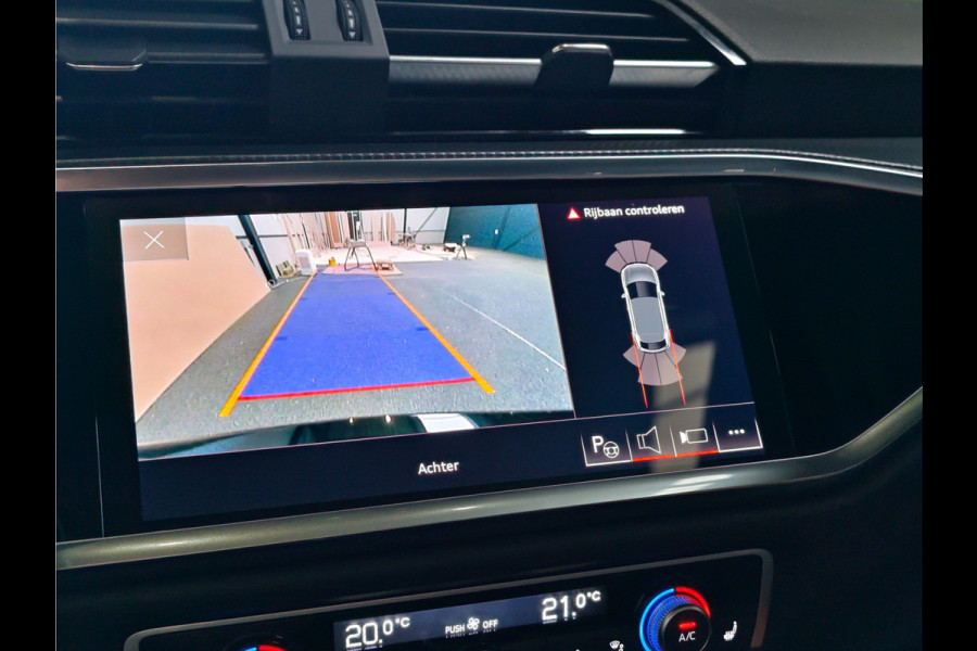 Audi Q3 Sportback 35 TFSI 3x S Line Pano | Keyless | Trekhaak | Matrix | Camera | Leder