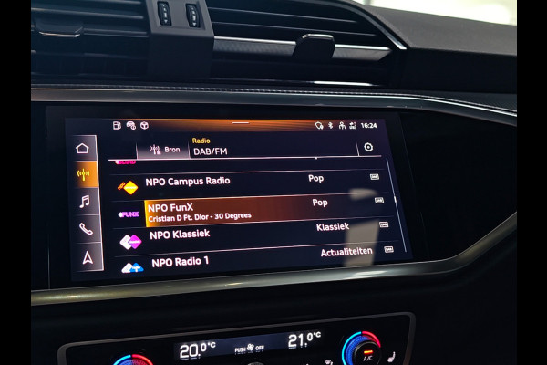 Audi Q3 Sportback 35 TFSI 3x S Line Pano | Keyless | Trekhaak | Matrix | Camera | Leder