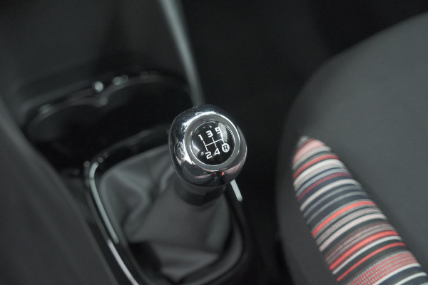 Citroën C1 1.0 VTi Feel | AllSeason banden | Radio | Bluetooth | Airco | 5 Deurs