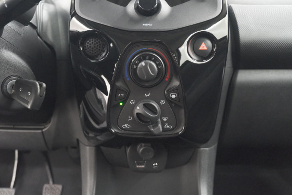 Citroën C1 1.0 VTi Feel | AllSeason banden | Radio | Bluetooth | Airco | 5 Deurs