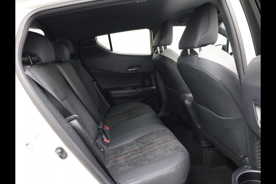 Toyota C-HR 2.0 Hybrid GR-Sport | Trekhaak afnb. | JBL | Blind Spot Monitor | Stoelver. | Prijs Rijklaar!!