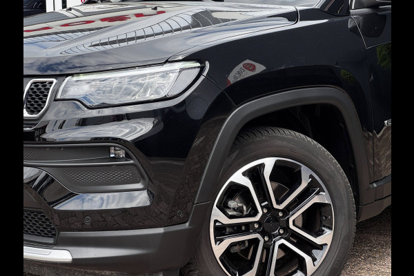 Jeep Compass 1.5T e-Hybrid Longitude | 360 Camera | Navi By App | All-Season banden | Winter Pack | Climate Control