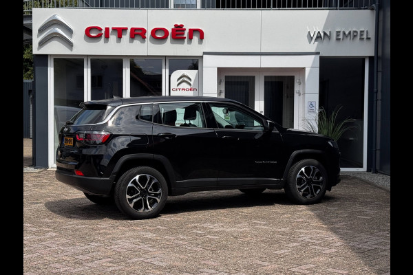 Jeep Compass 1.5T e-Hybrid Longitude | 360 Camera | Navi By App | All-Season banden | Winter Pack | Climate Control