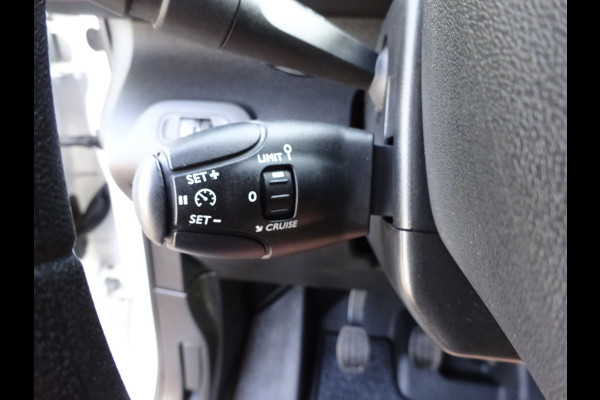 Peugeot Partner 1.2 PureTech Pro BENZINE AIRCO NAVI CRUISE CONTROL PDC SCHUIFDEUR