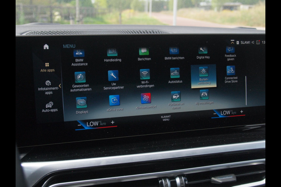BMW 3 Serie Touring 320e | Camera | Trekhaak | Sfeerverlichting | Stoelmemory | Cruise Control |