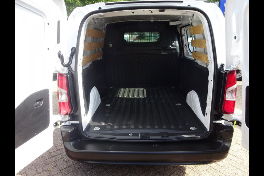 Peugeot Partner 1.2 PureTech Pro BENZINE AIRCO NAVI CRUISE CONTROL PDC SCHUIFDEUR
