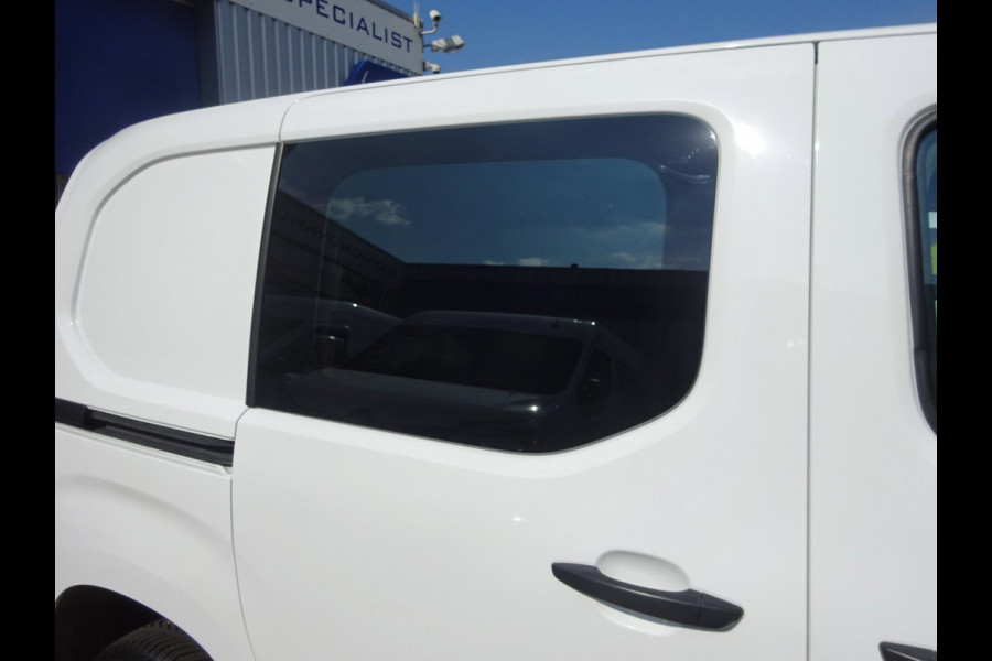 Peugeot Partner 1.2 PureTech Pro BENZINE AIRCO NAVI CRUISE CONTROL PDC SCHUIFDEUR