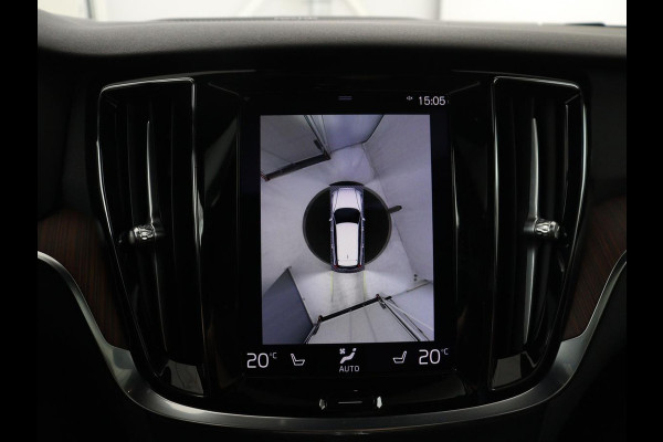 Volvo V60 2.0 B4 Inscription | Panoramadak | Trekhaak | Head-up | Harman/Kardon | Adaptive cuise | Carplay | Stuur/stoelverwarming | 360 camera | Climate control | Leder
