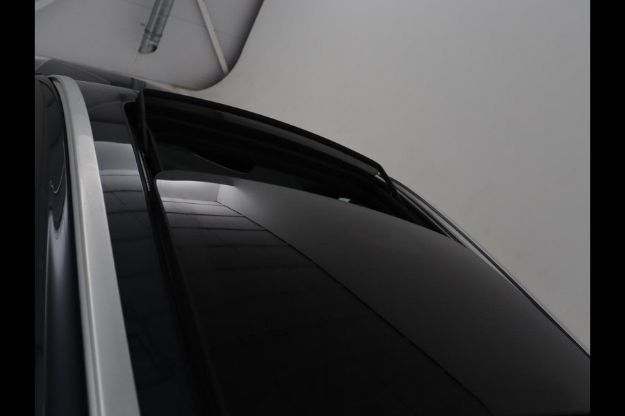 Volvo V60 2.0 B4 Inscription | Panoramadak | Trekhaak | Head-up | Harman/Kardon | Adaptive cuise | Carplay | Stuur/stoelverwarming | 360 camera | Climate control | Leder