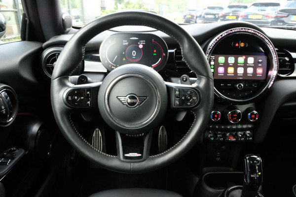 MINI 3-deurs 2.0 John Cooper Works Essential 231 PK | BTW |  Harman kardon | Leder | Panoramadak | Stuur & Stoelverwarming | Head-Up | Parkeersensoren | Full Options.