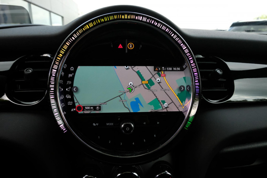 MINI 3-deurs 2.0 John Cooper Works Essential 231 PK | BTW |  Harman kardon | Leder | Panoramadak | Stuur & Stoelverwarming | Head-Up | Parkeersensoren | Full Options.