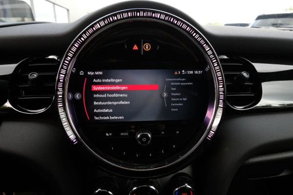 MINI 3-deurs 2.0 John Cooper Works Essential 231 PK | BTW |  Harman kardon | Leder | Panoramadak | Stuur & Stoelverwarming | Head-Up | Parkeersensoren | Full Options.