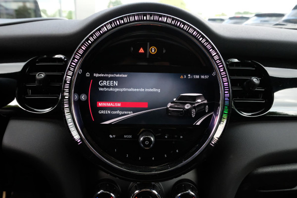 MINI 3-deurs 2.0 John Cooper Works Essential 231 PK | BTW |  Harman kardon | Leder | Panoramadak | Stuur & Stoelverwarming | Head-Up | Parkeersensoren | Full Options.
