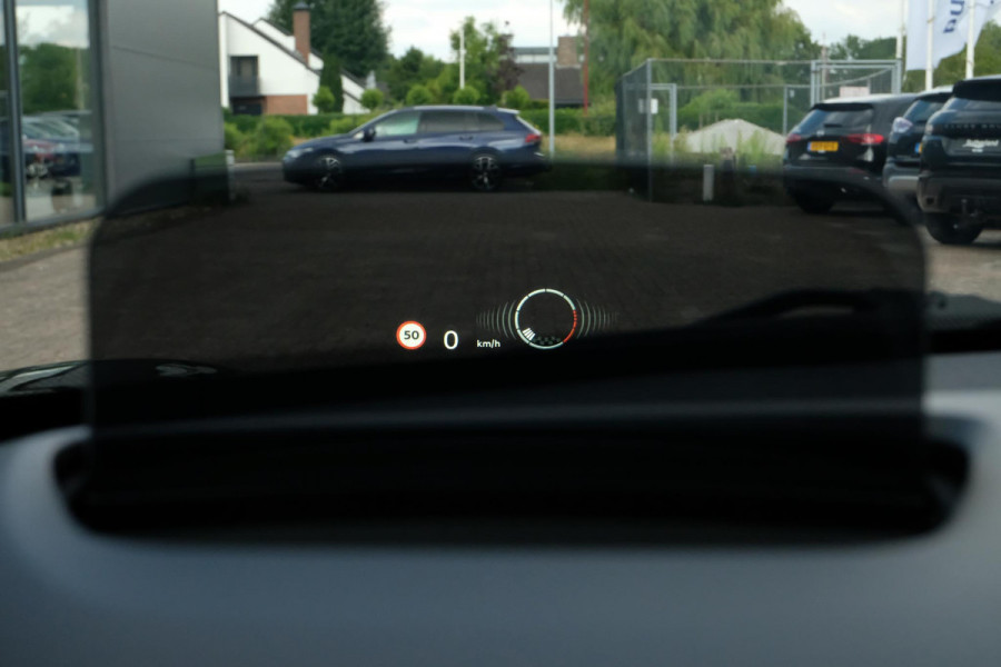 MINI 3-deurs 2.0 John Cooper Works Essential 231 PK | BTW |  Harman kardon | Leder | Panoramadak | Stuur & Stoelverwarming | Head-Up | Parkeersensoren | Full Options.