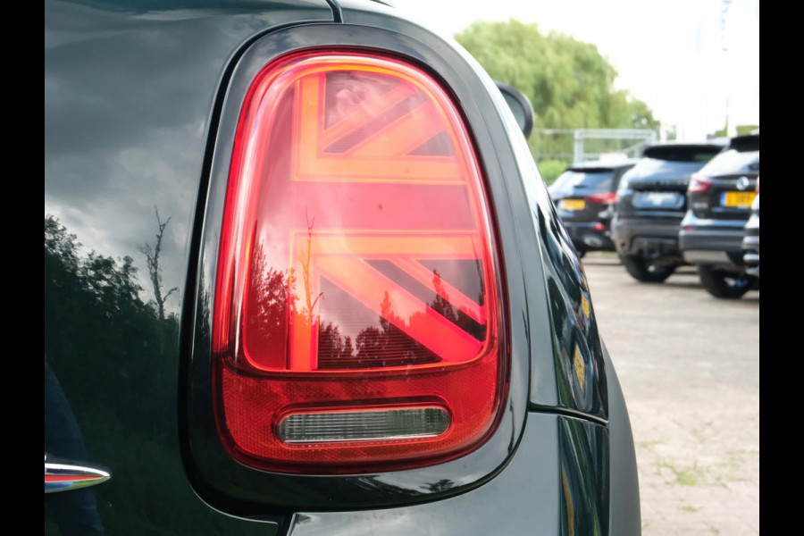 MINI 3-deurs 2.0 John Cooper Works Essential 231 PK | BTW |  Harman kardon | Leder | Panoramadak | Stuur & Stoelverwarming | Head-Up | Parkeersensoren | Full Options.