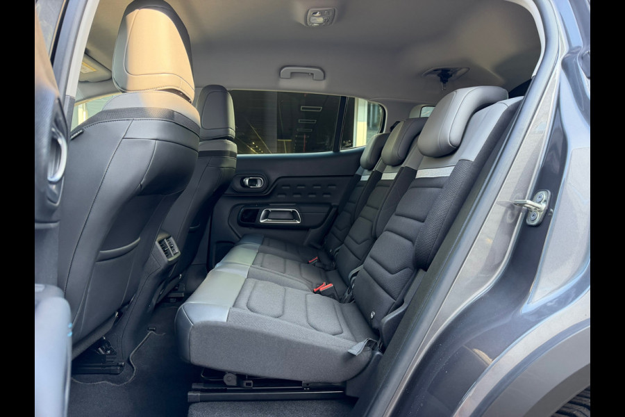 Citroën C5 Aircross 1.6 Plug-in Hybrid 225 Business 225 Pk | Navigatie | Clima | Cruise | Camera | Side asist | Key-Less | 18".