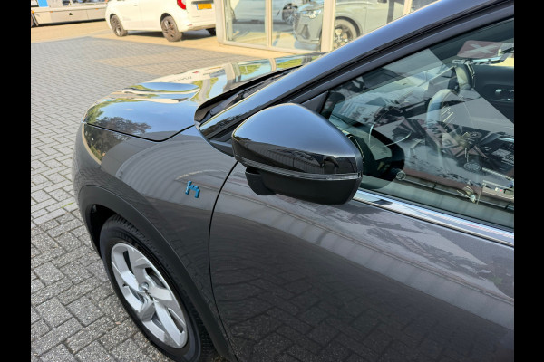 Citroën C5 Aircross 1.6 Plug-in Hybrid 225 Business 225 Pk | Navigatie | Clima | Cruise | Camera | Side asist | Key-Less | 18".