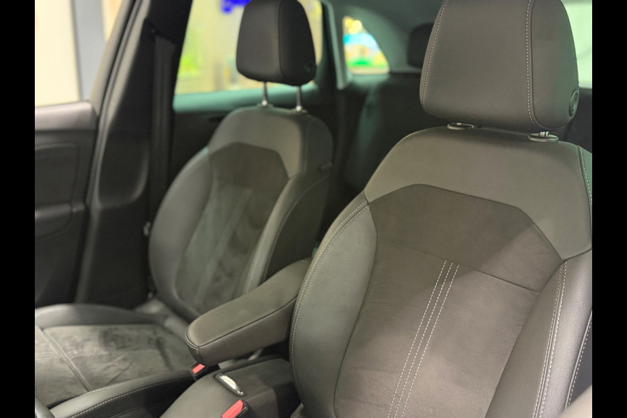 Opel Crossland X 1.2 Turbo 130pk Ultimate Aut. Black Ed. | Navi | 360 Camera | Half Leder/Alcantara | Stuurverw.