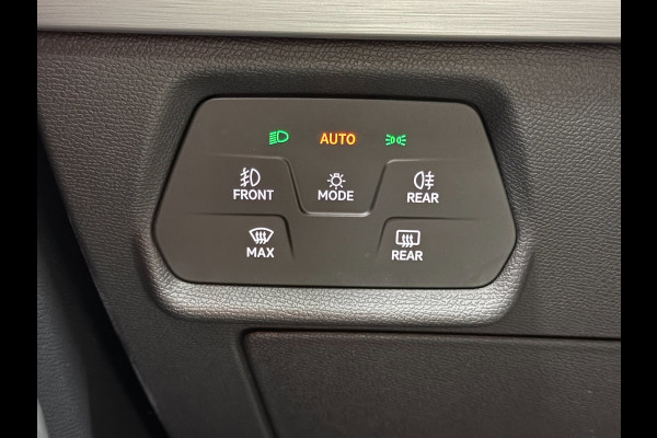 Seat Leon E-HYBRID FR 204 PK | Leder | ACC |Camera| Memory | Stoel- & Stuurverw|Climate
