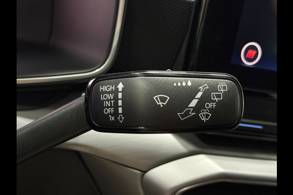Seat Leon E-HYBRID FR 204 PK | Leder | ACC |Camera| Memory | Stoel- & Stuurverw|Climate