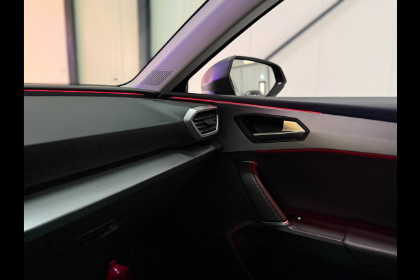 Seat Leon E-HYBRID FR 204 PK | Leder | ACC |Camera| Memory | Stoel- & Stuurverw|Climate