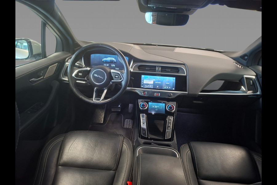 Jaguar I-PACE EV320 SE Business Pack 90 kWh / SoH 89.7% / 3fase Laden / Trekhaak / Panoramadak / 360Camera / Leder / 20'' / Meridian / Keyless / Stuur+Stoelverwarming / Dodehoek / DAB / Cruise Control
