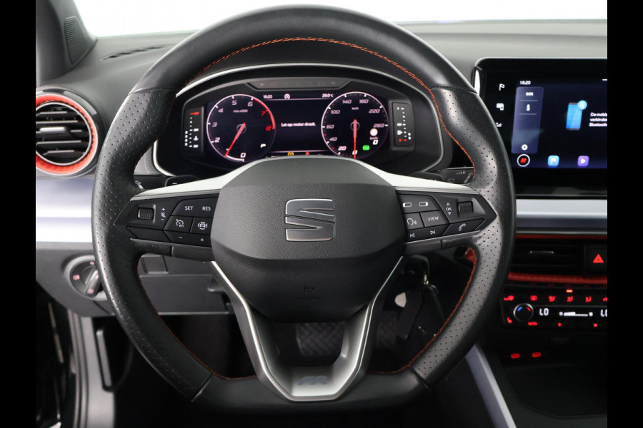 Seat Arona 1.0 TSI FR BUSINESS AUTOMAAT GARANTIE 5-2034* . APPLE CARPLAY & ANDRIOD AUTO . PARKEERSENSOREN V & A . STOELVERWARMING