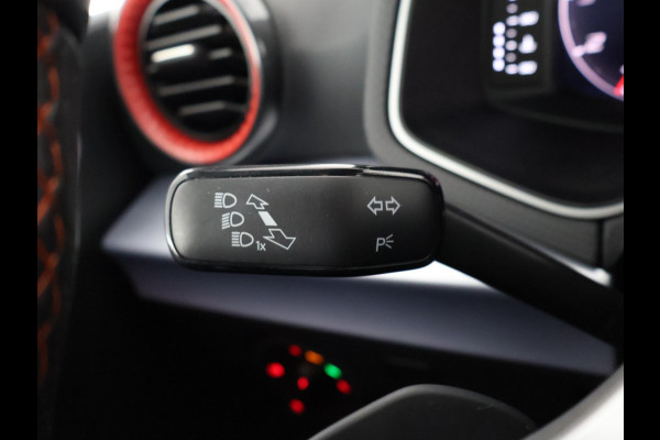 Seat Arona 1.0 TSI FR BUSINESS AUTOMAAT GARANTIE 5-2034* . APPLE CARPLAY & ANDRIOD AUTO . PARKEERSENSOREN V & A . STOELVERWARMING