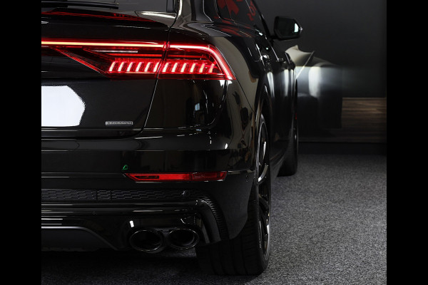 Audi Q8 60 TFSI e Quattro RSQ8 Look / Luchtvering / Acc / Lane Assist / Head Up / Camera / B & O / Memory / Open Pano / Matrix