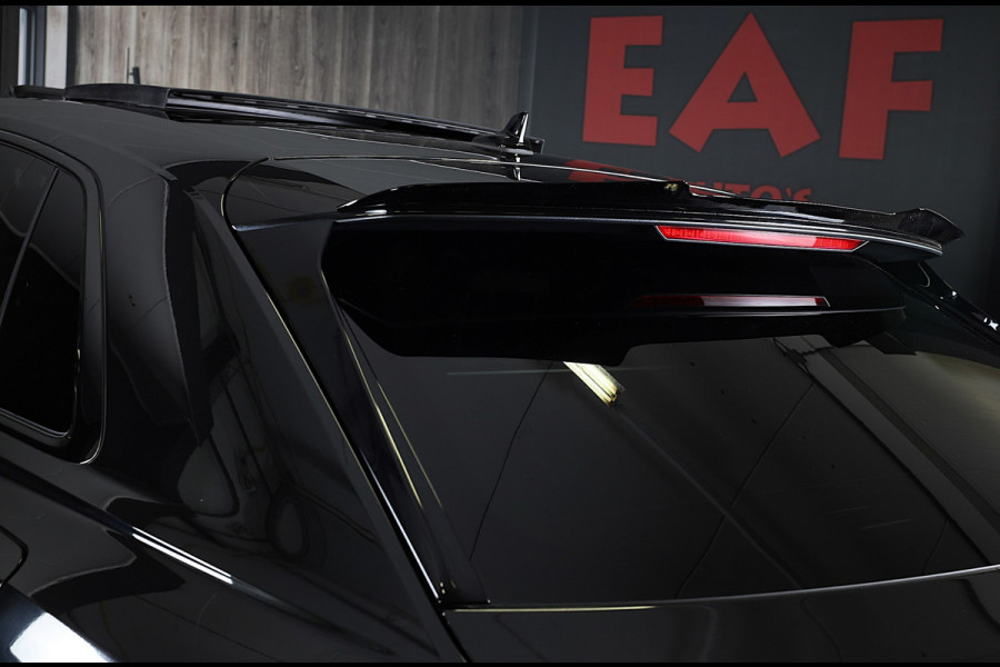 Audi Q8 60 TFSI e Quattro RSQ8 Look / Luchtvering / Acc / Lane Assist / Head Up / Camera / B & O / Memory / Open Pano / Matrix