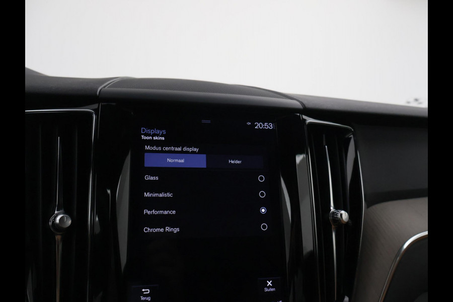 Volvo XC60 2.0 D4 AWD 190 PK INSCRIPTION + WEGKL. TREKHAAK | PANORAMA | CAMERA | STOELVERW. | CARPLAY