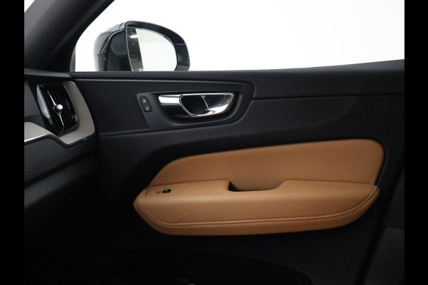 Volvo XC60 2.0 D4 AWD 190 PK INSCRIPTION + WEGKL. TREKHAAK | PANORAMA | CAMERA | STOELVERW. | CARPLAY