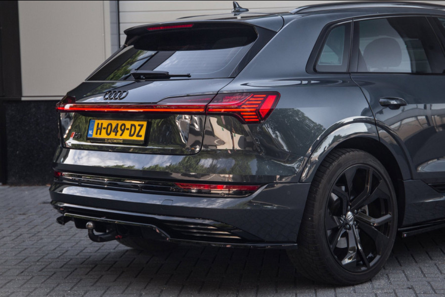 Audi e-tron E-tron 50 Quattro Launch edition plus 71 kWh / Maxton / Pano / S-Line