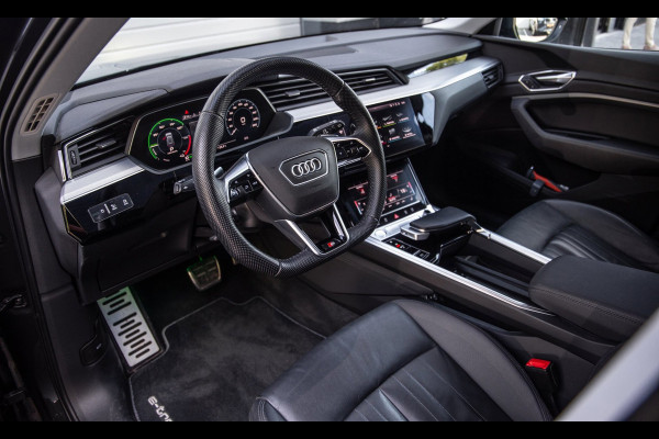 Audi e-tron E-tron 50 Quattro Launch edition plus 71 kWh / Maxton / Pano / S-Line