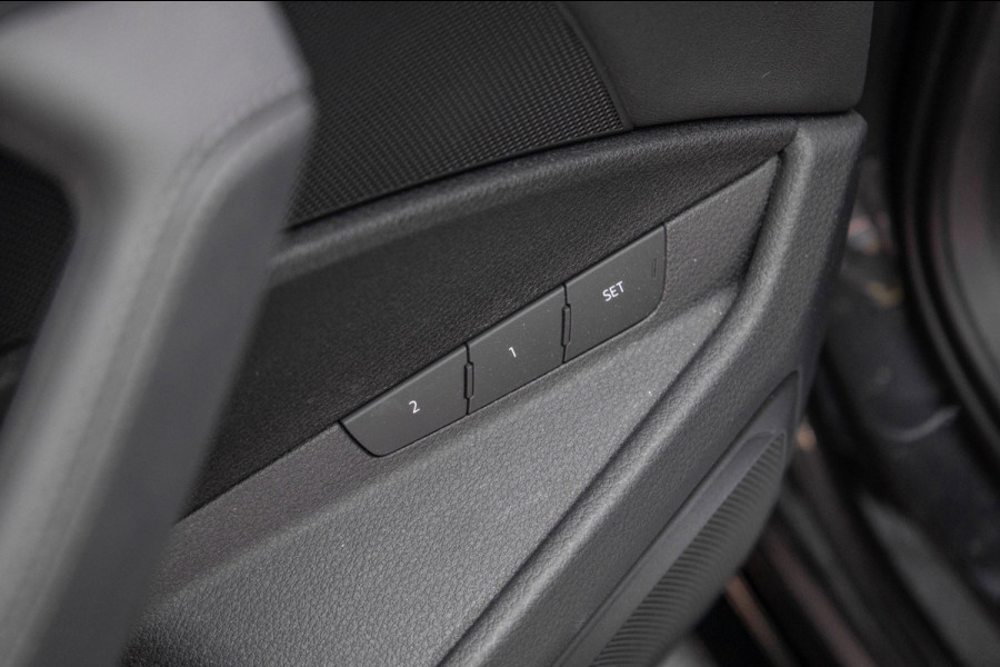 Audi e-tron E-tron 50 Quattro Launch edition plus 71 kWh / Maxton / Pano / S-Line
