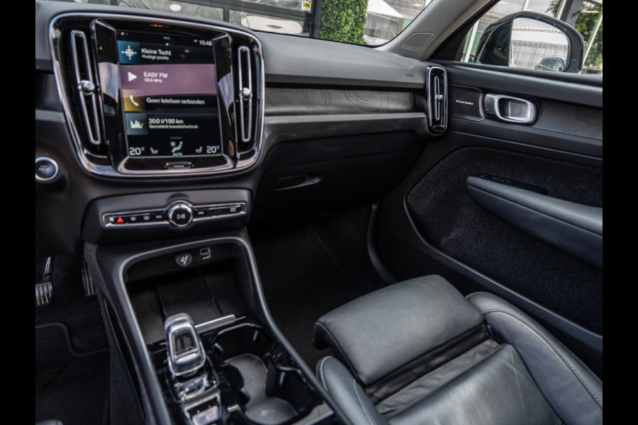 Volvo XC40 1.5 T5 Plug-in hybrid Ultimate Dark | Pano | H/K Sound | Surround View | BTW