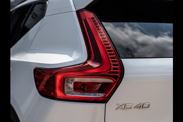 Volvo XC40 1.5 T5 Plug-in hybrid Ultimate Dark | Pano | H/K Sound | Surround View | BTW