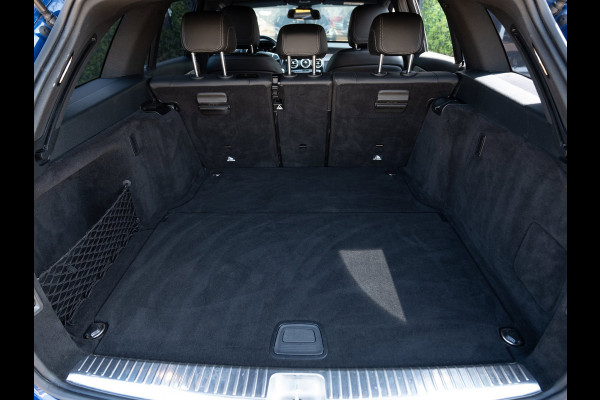 Mercedes-Benz C-Klasse Estate 180 Business Solution AMG | Leder | Camera | Trekhaak