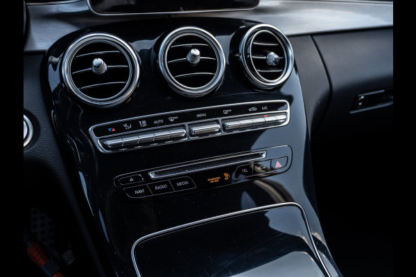 Mercedes-Benz C-Klasse Estate 180 Business Solution AMG | Leder | Camera | Trekhaak