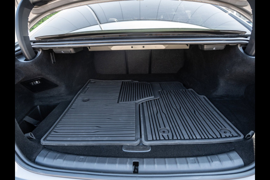 BMW 5 Serie 545e xDrive High Executive | M-Sport | Pano | Head-Up | 20" LMV