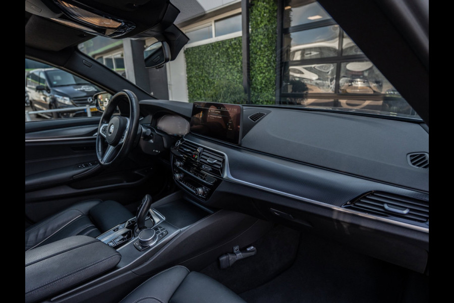 BMW 5 Serie 545e xDrive High Executive | M-Sport | Pano | Head-Up | 20" LMV