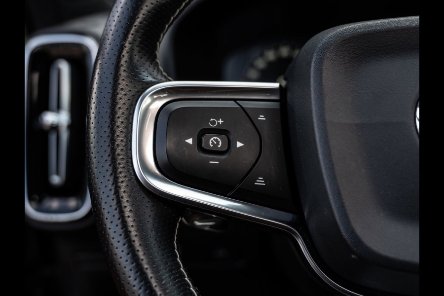 Volvo XC40 2.0 T5 AWD 248PK R-Design | Pano | H/K Sound | Intellisafe Pro Line