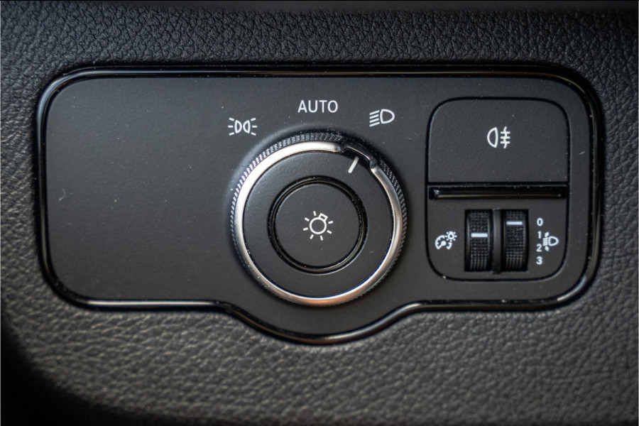 Mercedes-Benz Sprinter 317 CDI L3H2 | 170 PK | Automaat | Camera | Mbux | Cruise | PDC | Trekhaak